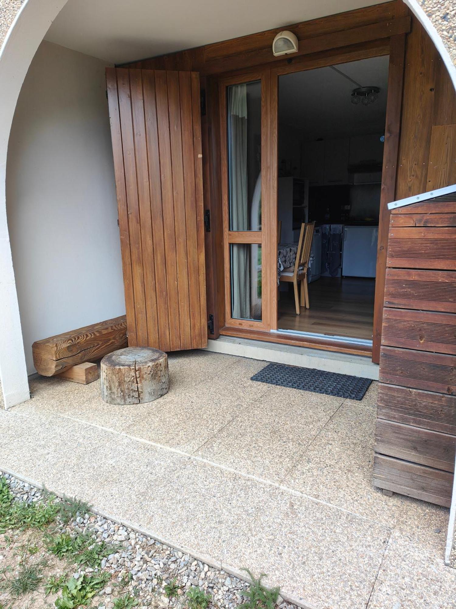 Studio Avec Jardin Et Garage, Proche Super Venosc 莱德萨阿尔卑斯 外观 照片